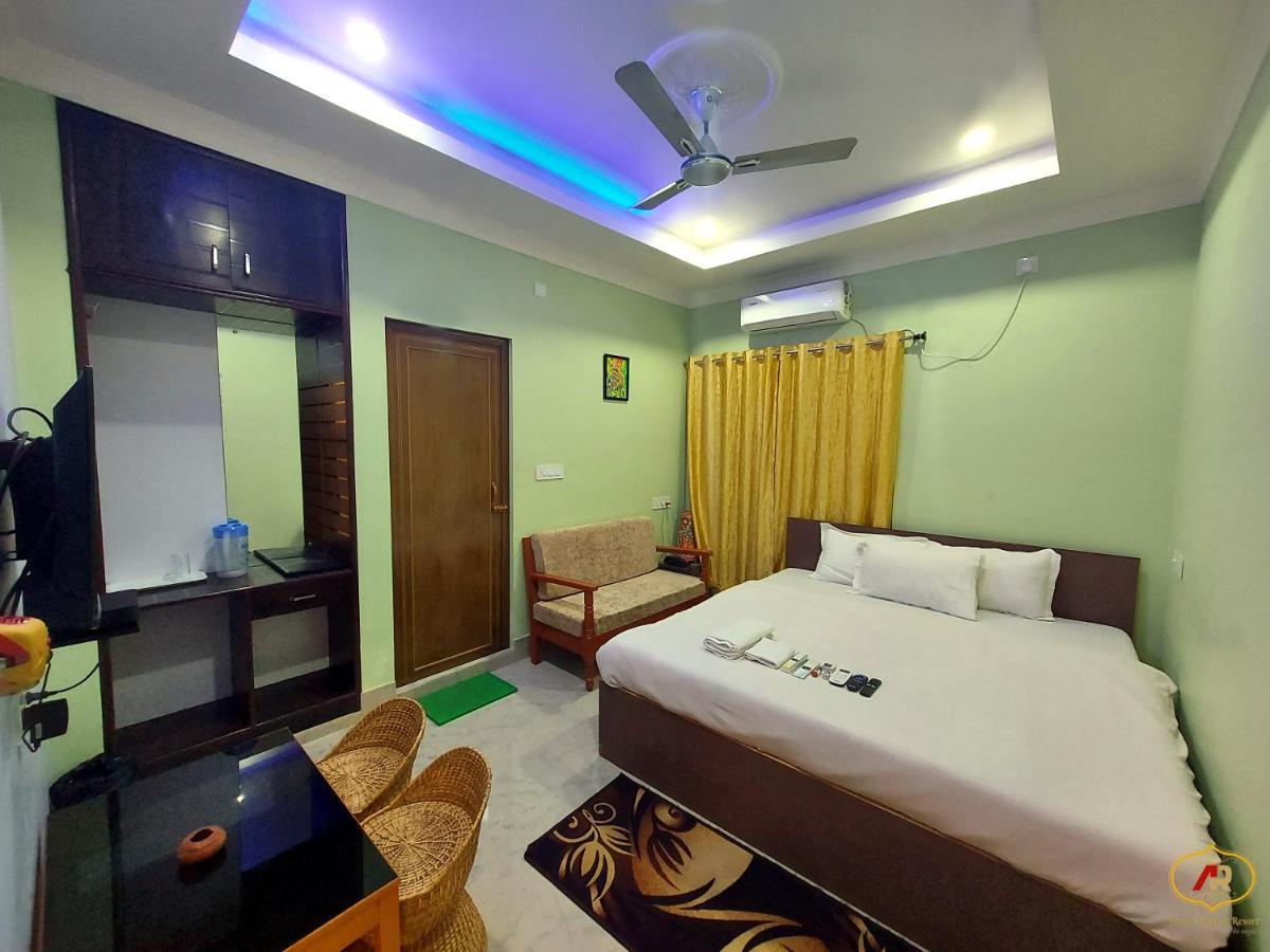 Hotel Aayes And Resort ชานตี นิเคทัน ภายนอก รูปภาพ