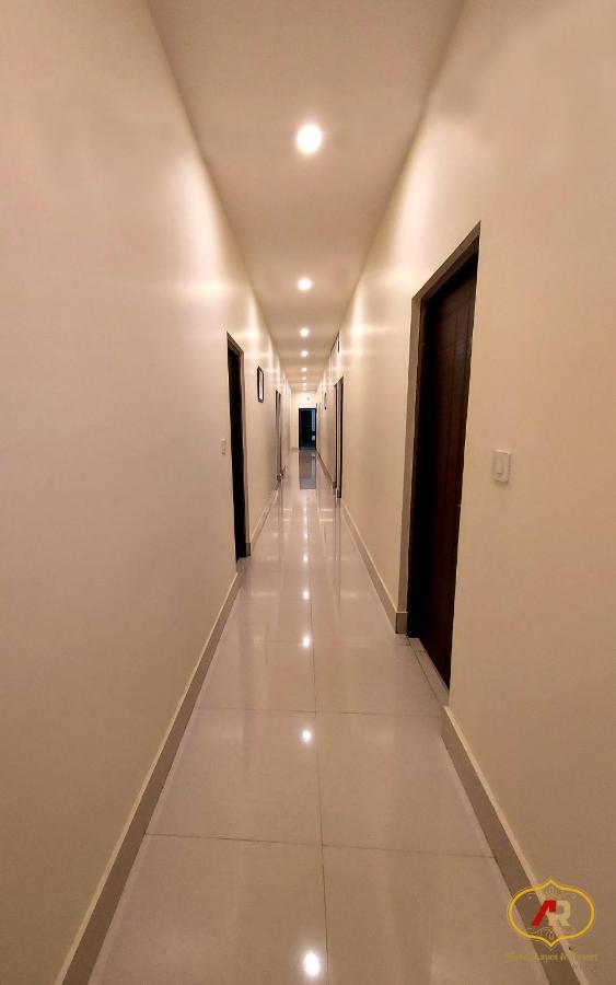 Hotel Aayes And Resort ชานตี นิเคทัน ภายนอก รูปภาพ